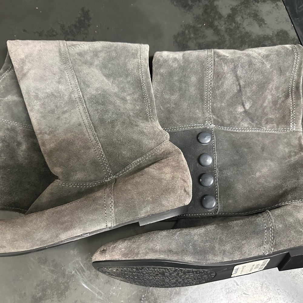 Chinese laundry high boots suede